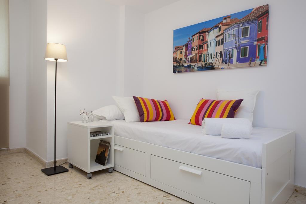 Singularstays Mercado Central Valencie Pokoj fotografie